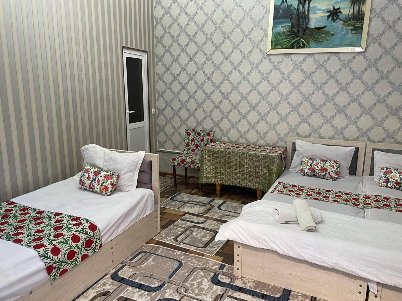 Madina-Mehribon Hotel Бухара Стая снимка